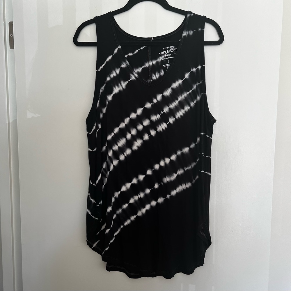 Torrid Tie Dye Tunic Tank Sz 2X